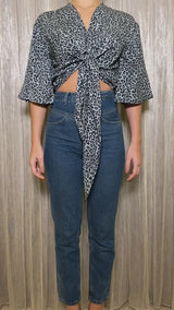 Traditional Leopard Print Front Knot Crop Top